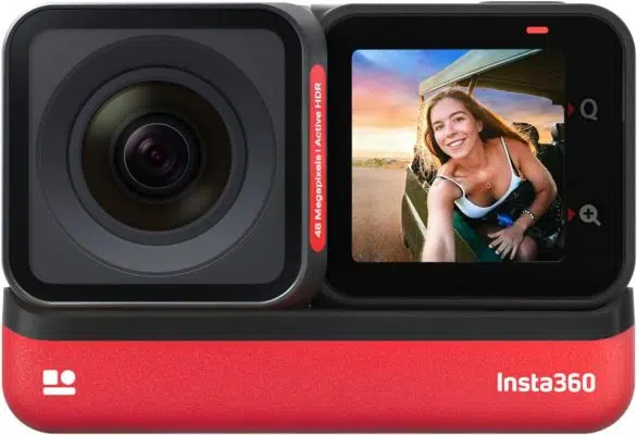 Insta360 One RS.